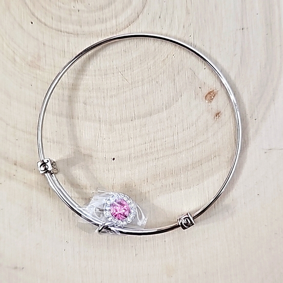 Adjustable Bracelet Silver With Pink Stone  NWOT - Picture 1 of 5